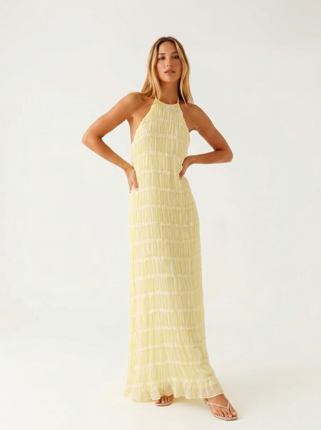 Angela Vestido Largo Halter con Volantes